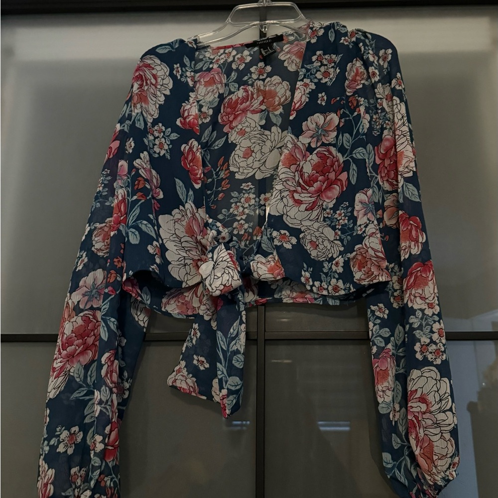 Forever 21 women’s shirt size S